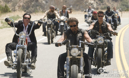 恶性枪战曝光美国摩托黑帮乱象:犯罪隐蔽