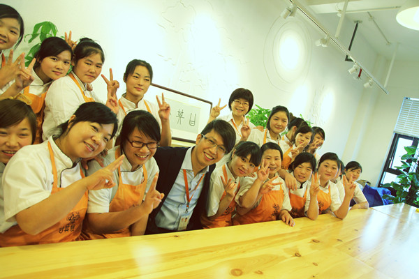 甘其食掌门人童启华:小包子里的大生意