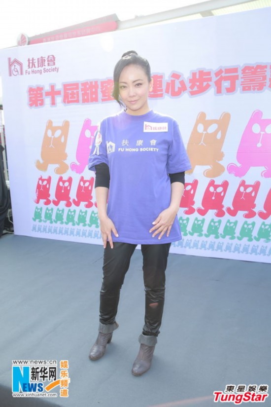 邓萃雯拒谈张柏芝近况 看好视后大热钟嘉欣(图