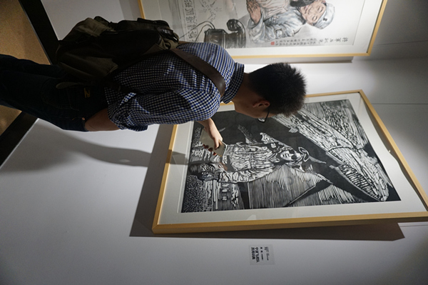 抗战70周年美术作品图片,光山二中杜霞照片查