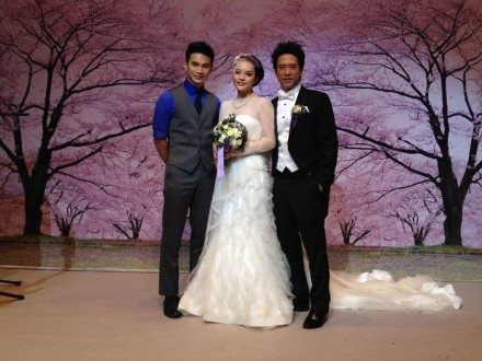 传香港A咖级艺人集体吸毒 过程全被录遭兜售