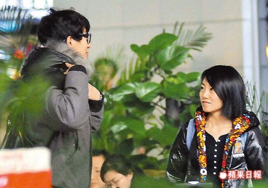 林更新正牌女友曝光是上戏同学交往4年家底丰厚