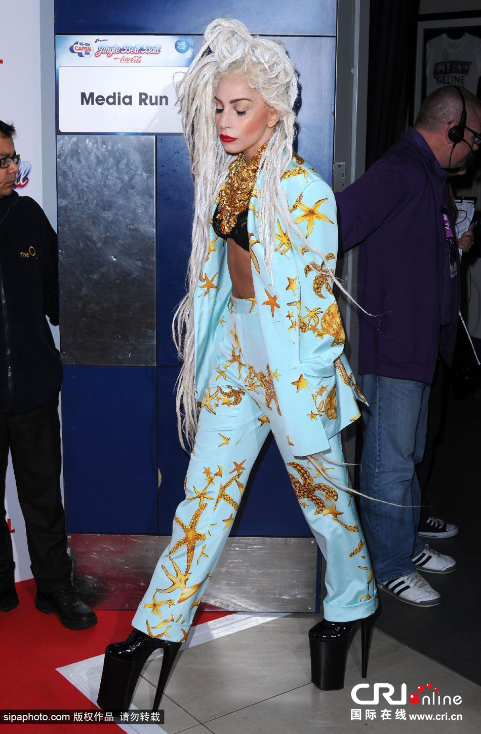 Gaga街拍大盘点 从屌丝到土豪看我72变