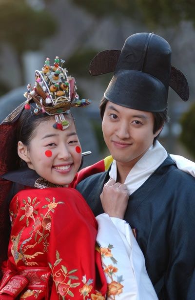 朴信惠李敏镐李宝英李钟硕 真爱甜蜜韩剧情侣