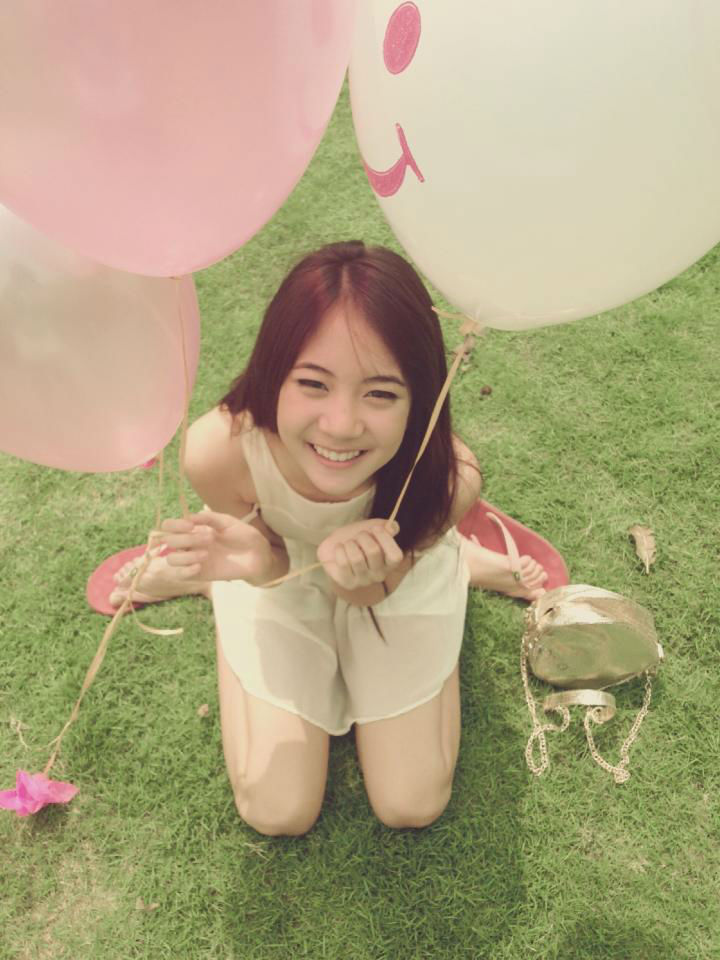 泰国清纯妹走红亚洲 网友赞其复古女神