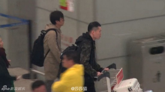 上周末文章在上海做啥?借烟消愁焦虑想对策