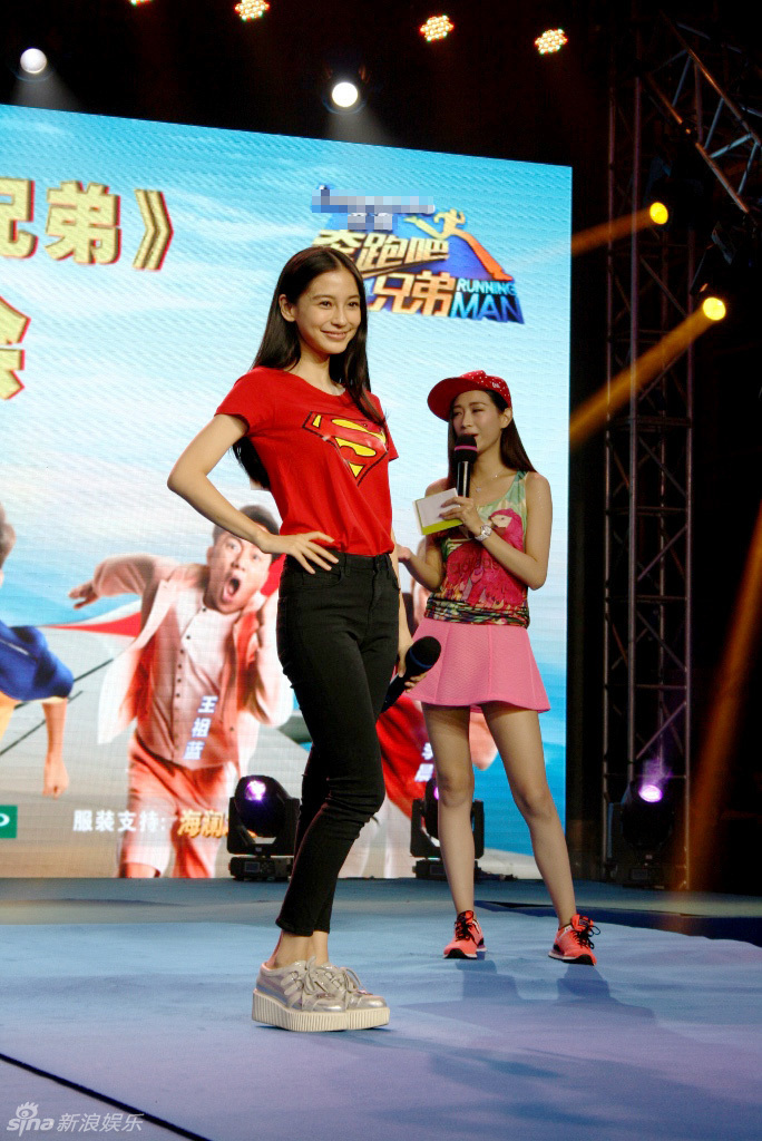 Angelababy《奔跑吧》变<em>女超人</em> 想与周杰伦搭