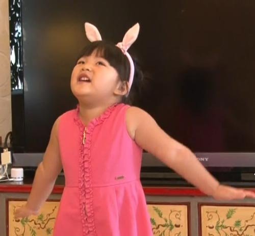 李湘女儿跳舞视频曝光 豪宅内景首度公开(图)