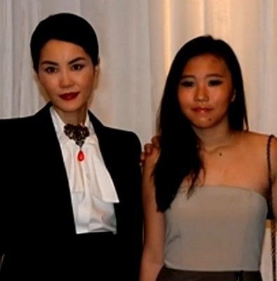 单亲妈妈<em>王菲</em>为<em>女儿</em>铺路 张柏芝为孩子减少工