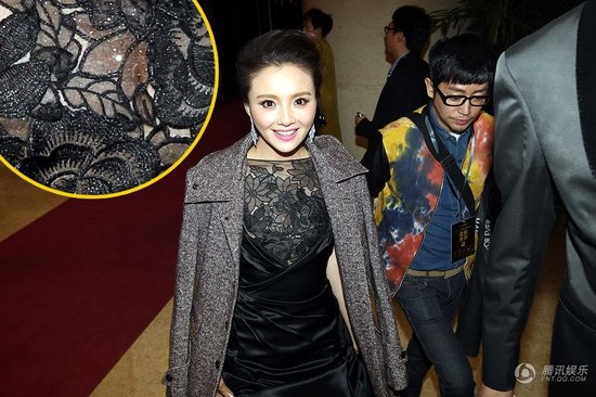 李玟镂空蕾丝性感露内衣 孙茜蔡远航热吻抢镜