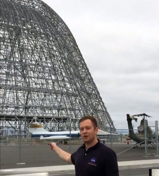 英男童为完成作业借视频向NASA工程师求助 (