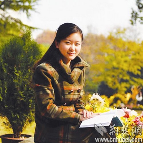 85后聋女考取美4所高校博士 读唇考过六级听力