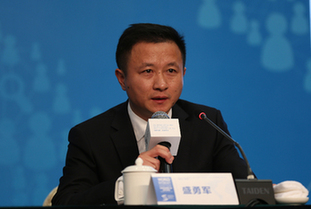 香港TVB当家花旦胡杏儿现身杭州