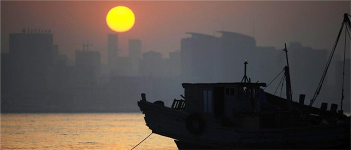 浮山湾上观日出