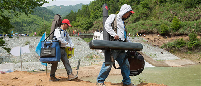 环保钓鱼比赛在浙江景宁千峡湖举行