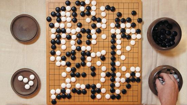 AlphaGo横扫围棋大师 人工智能上了新境界?
