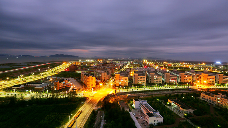 瓯江口迷人的夜色