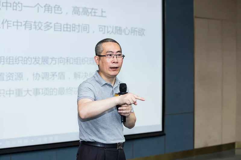 新冠肺炎疫情之下，医疗健康产业如何更好的造福社会？