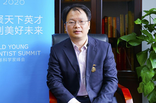 新华网：对交叉学科建设有什么建议？