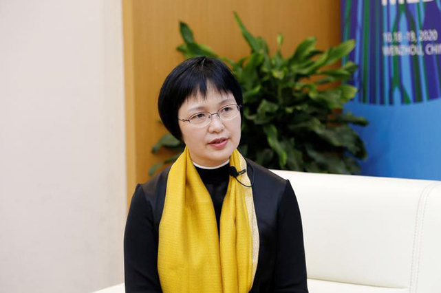 新华网：参加此次峰会，将与大家分享哪些科学和发展的观点？