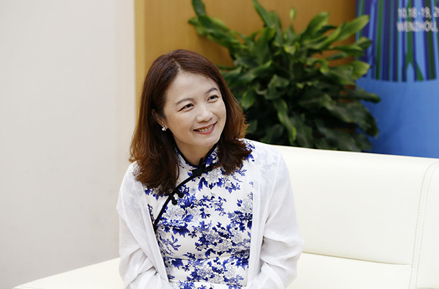 新华网：您的研究涉及全球地下水砷暴露问题，什么是砷？