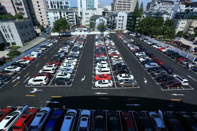 【科学智慧便民】让最后100米快起来 杭州&ldquo;智慧大脑&rdquo;舒缓医院周边停车难