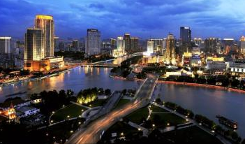 行走当下，看见未来