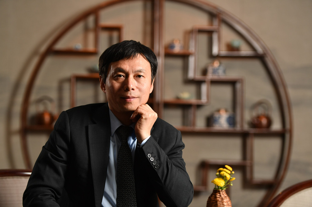 新华网：在长三角一体化的发展下，您认为温州的优势在哪里？应如何抓住这些机遇？