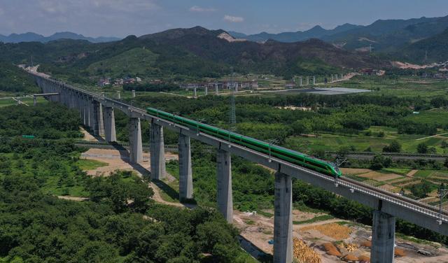 【通金台铁路】浙江开通首条自主建设运营电气化铁路