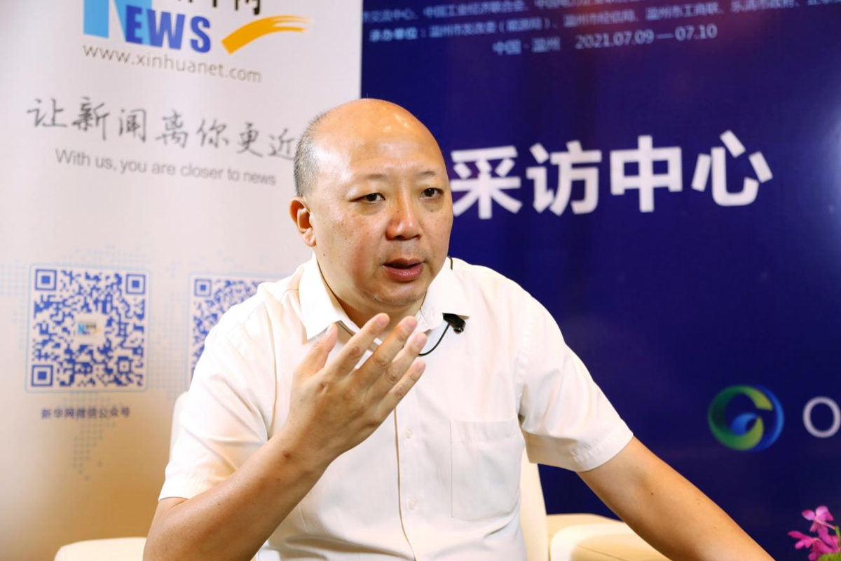 新华网：您如何看待未来智慧能源的发展趋势？