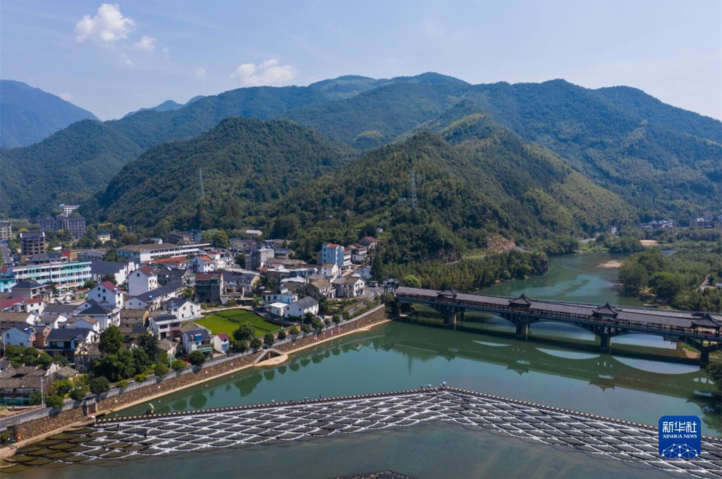 浙江富阳：特色乡村旅游助力共同富裕