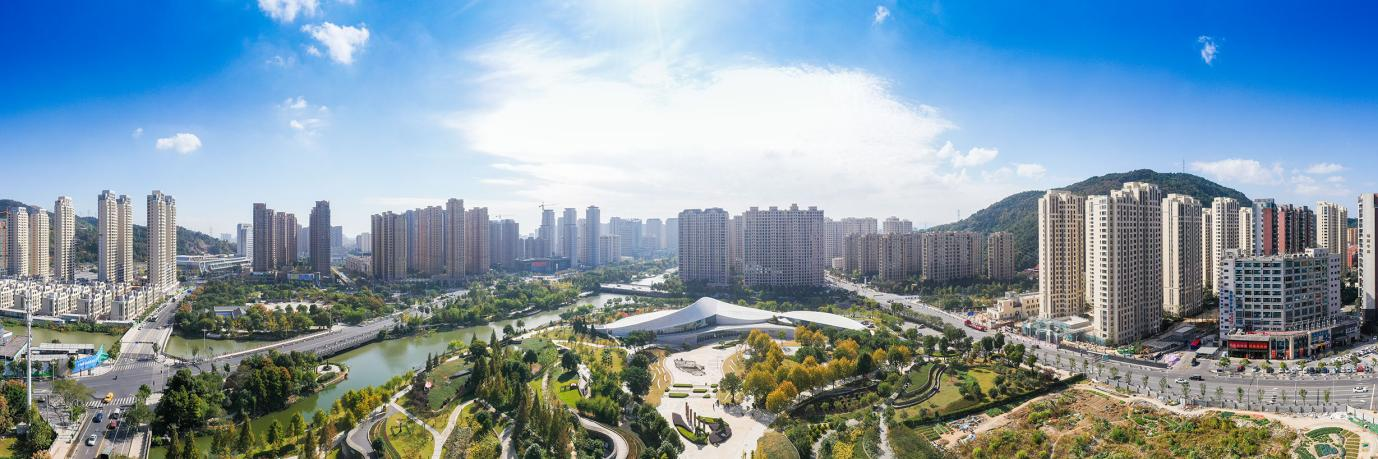 新华网：中央经济工作会议提出，要正确认识和把握实现共同富裕的战略目标和实践途径。浙江正扎实推进高质量发展建设共同富裕示范区，瑞安将怎样在做大“蛋糕”的基础上切好“蛋糕”？