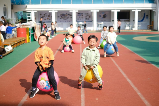 组图丨浙江龙湾：&ldquo;萌娃&rdquo;迎亚运