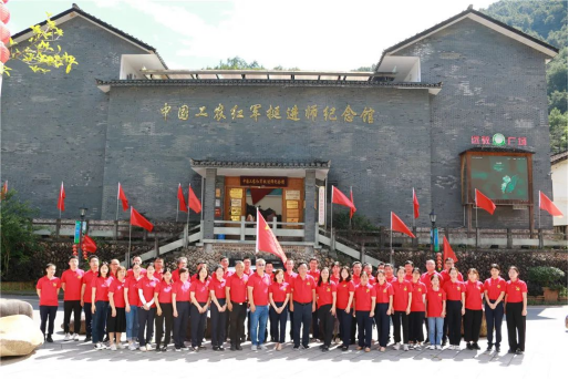 维康药业党委走进遂昌王村口