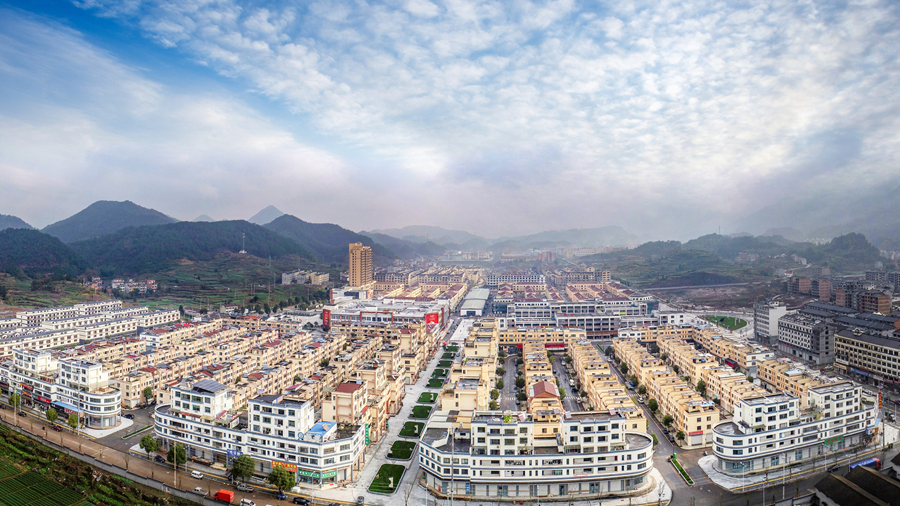 新华网：目前磐安中医药产业链整体情况如何？优势有哪些？未来有何规划？