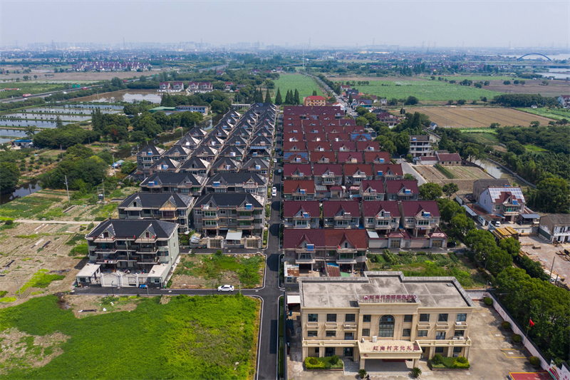 美丽乡村推广垃圾分类数字化