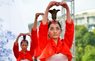 杭州举行传统黄酒文化展演