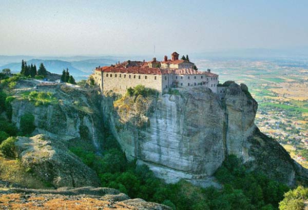 希腊的“空中修道院”