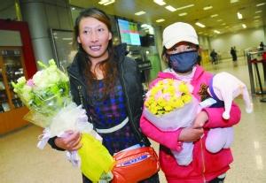 爱心接力 无鼻藏族女孩拉毛南京圆梦