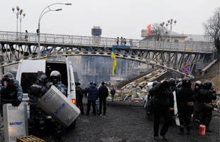 大学生含冤入狱10年 称遭强灌屎尿捏下体逼供