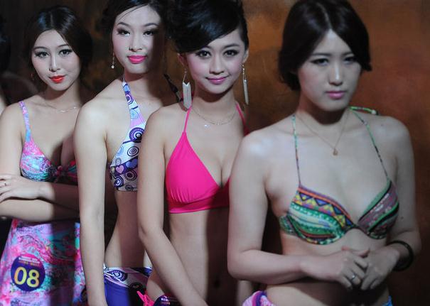 安徽 胸模 决赛波涛汹涌吸引眼球